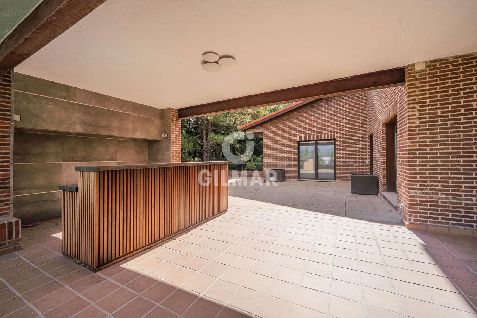 5 soveværelse Villa til salg i San Sebastian de los Reyes med swimmingpool garage - € 2.650.000 (Ref: 9273200)