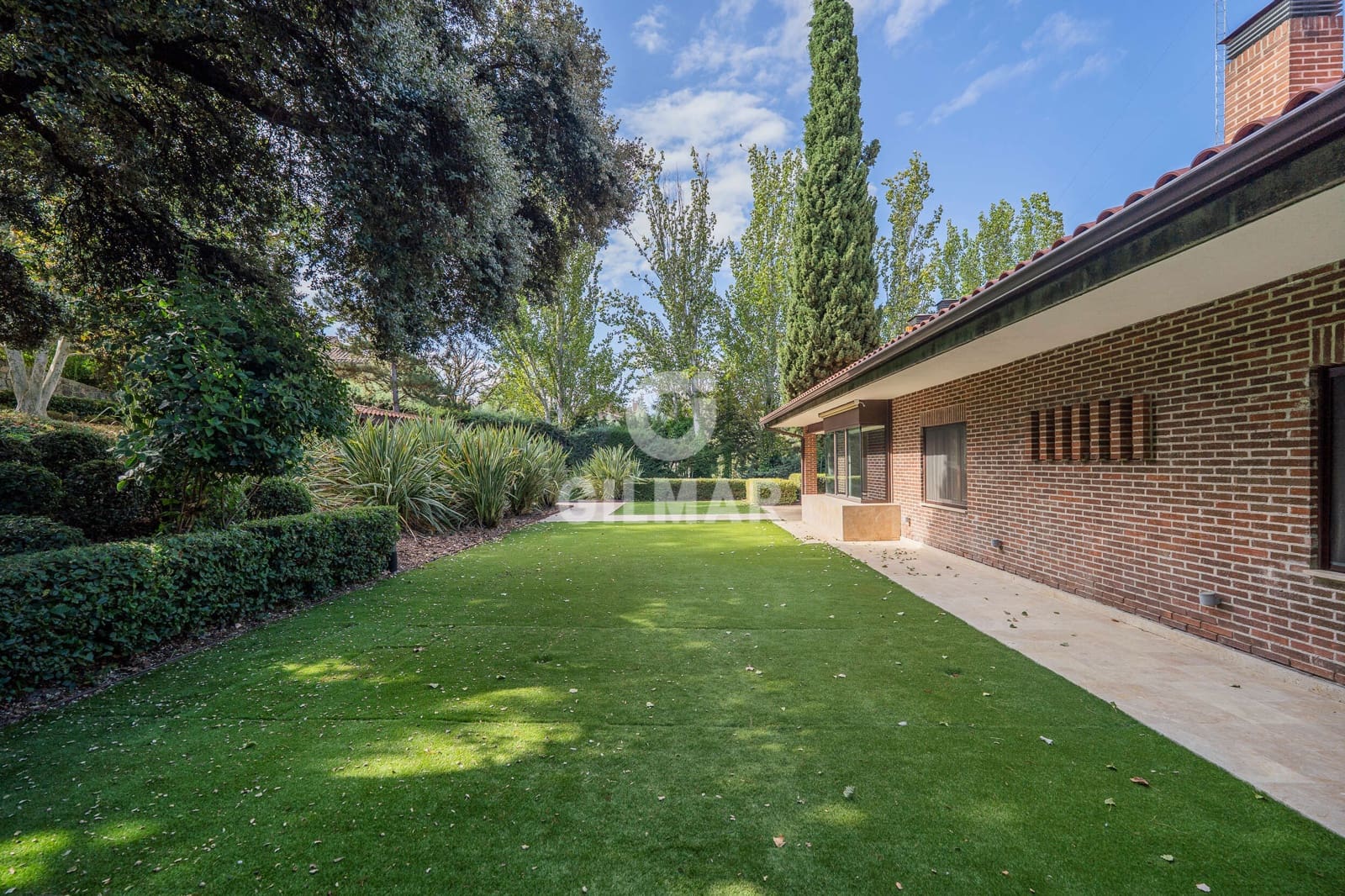 5 soveværelse Villa til salg i San Sebastian de los Reyes med swimmingpool garage - € 2.650.000 (Ref: 9273200)