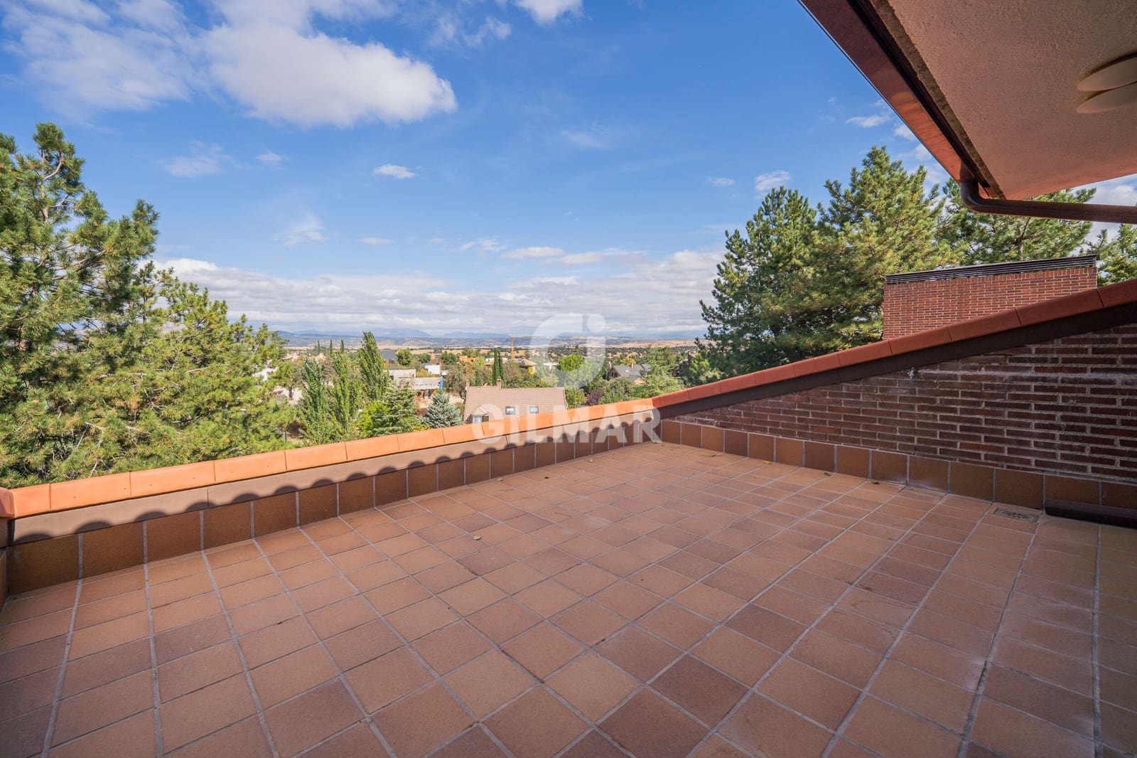 5 soveværelse Villa til salg i San Sebastian de los Reyes med swimmingpool garage - € 2.650.000 (Ref: 9273200)