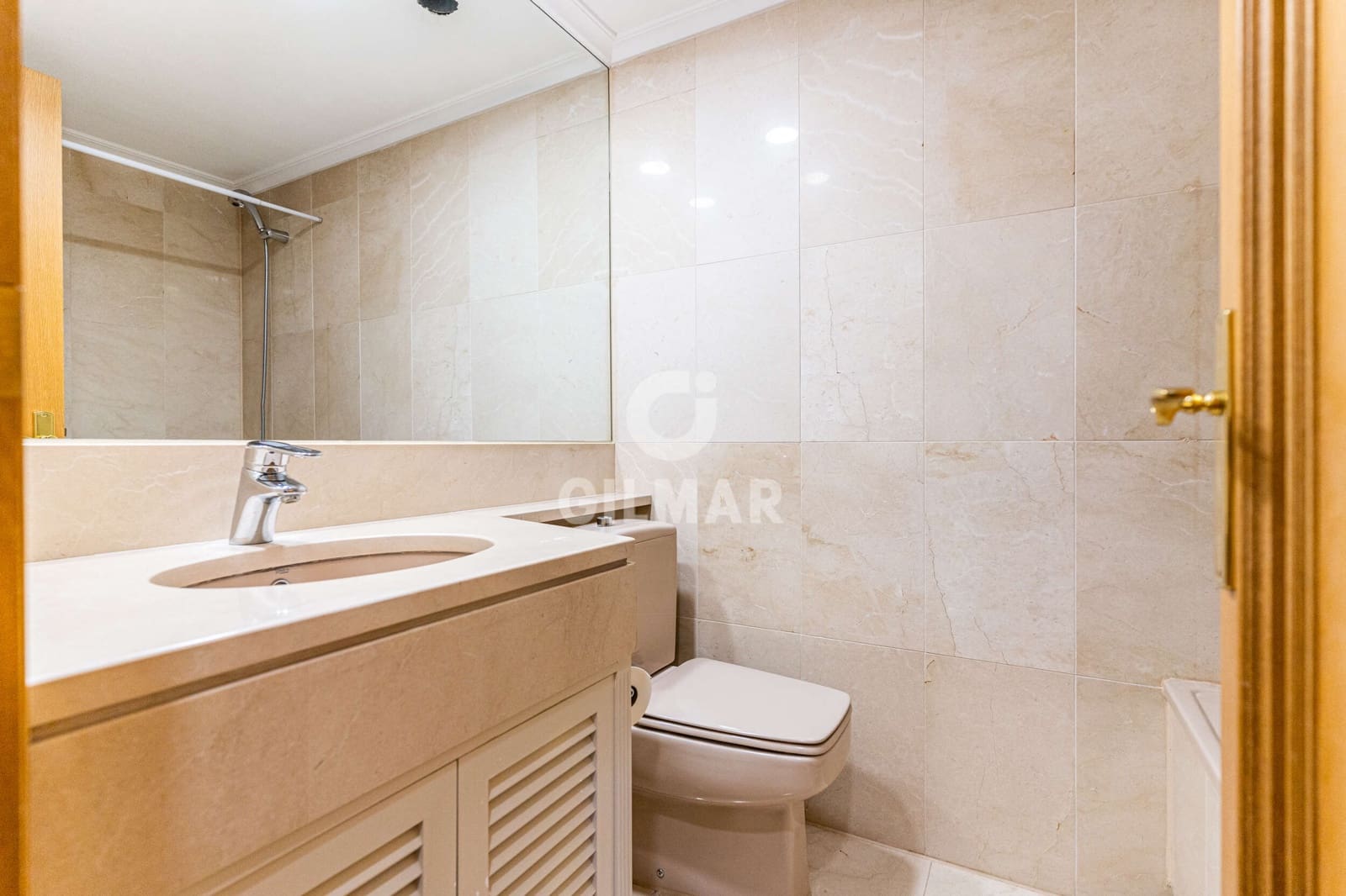 5 bedroom Villa for sale in Pozuelo de Alarcon with pool garage - € 1,950,000 (Ref: 9274614)