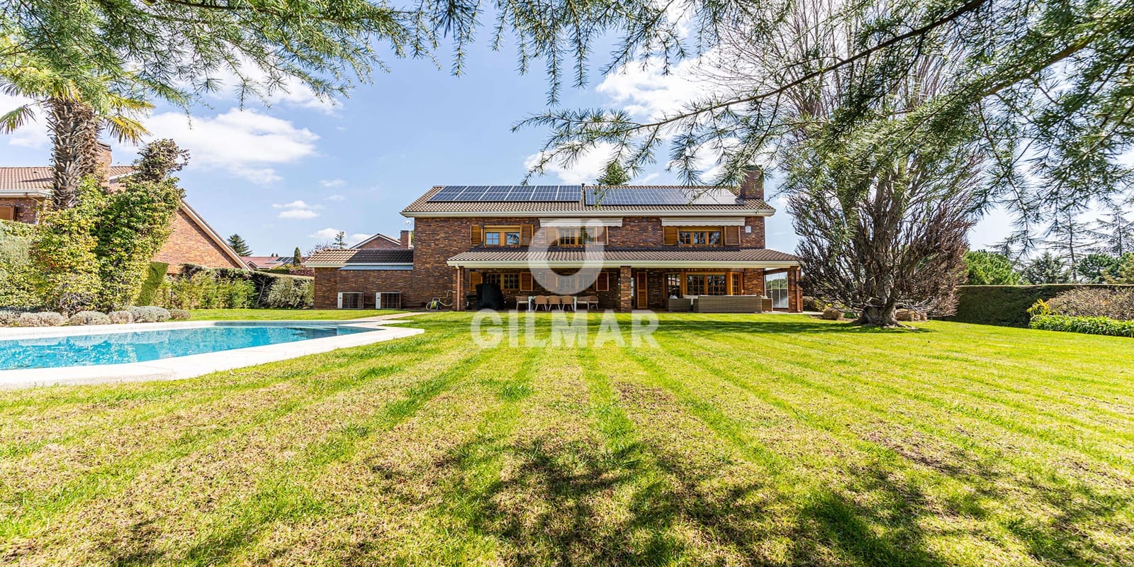 5 bedroom Villa for sale in Pozuelo de Alarcon with pool garage - € 1,950,000 (Ref: 9274614)