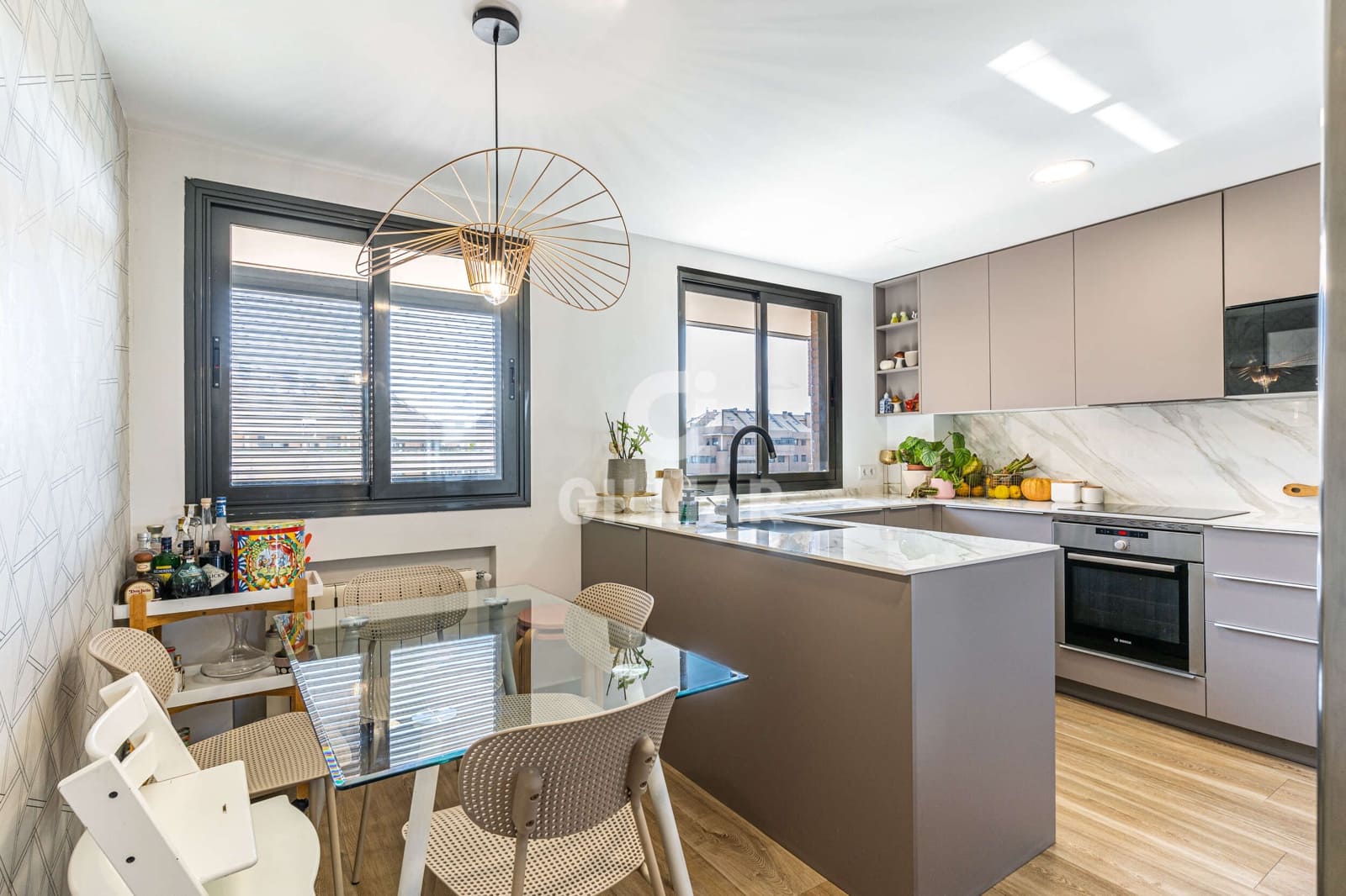 4 soveværelse Penthouse til salg i Pozuelo de Alarcon med swimmingpool garage - € 925.000 (Ref: 9274615)