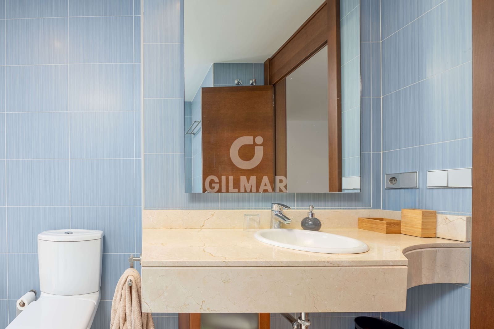 5 makuuhuone Kattohuoneisto myytävänä paikassa El Puerto de Santa Maria mukana uima-altaan 
autotalli - 1 280 000 € (Ref: 9275252)