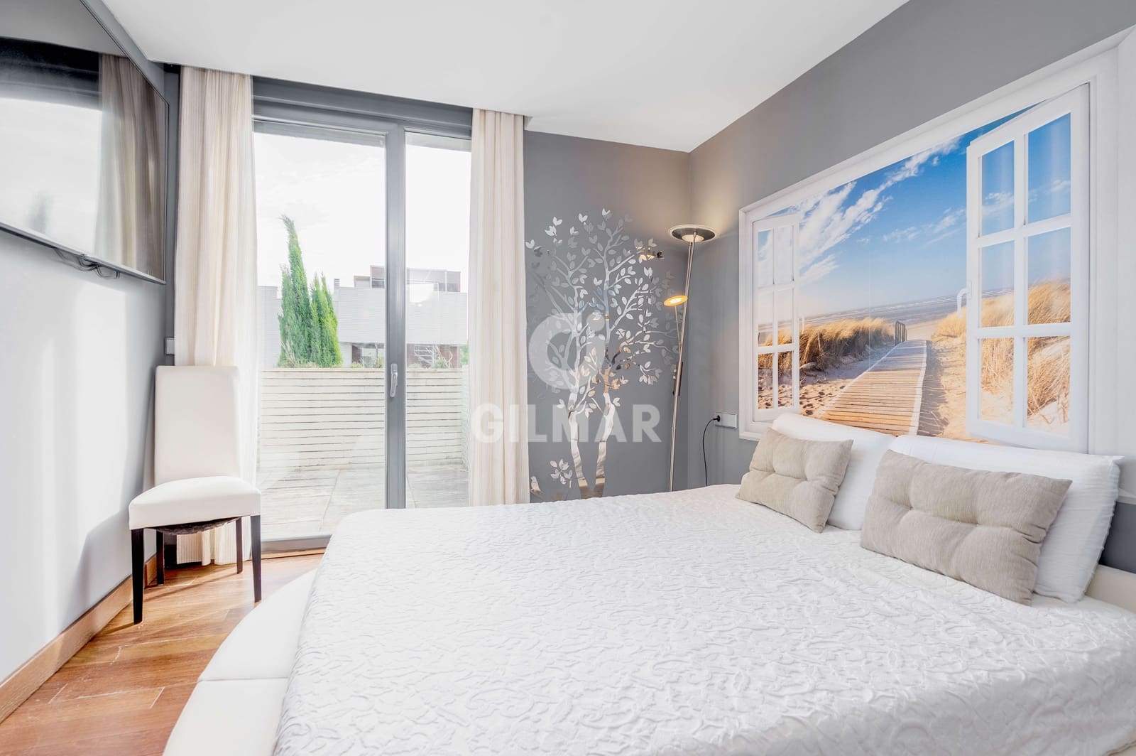 5 makuuhuone Kattohuoneisto myytävänä paikassa El Puerto de Santa Maria mukana uima-altaan 
autotalli - 1 280 000 € (Ref: 9275252)