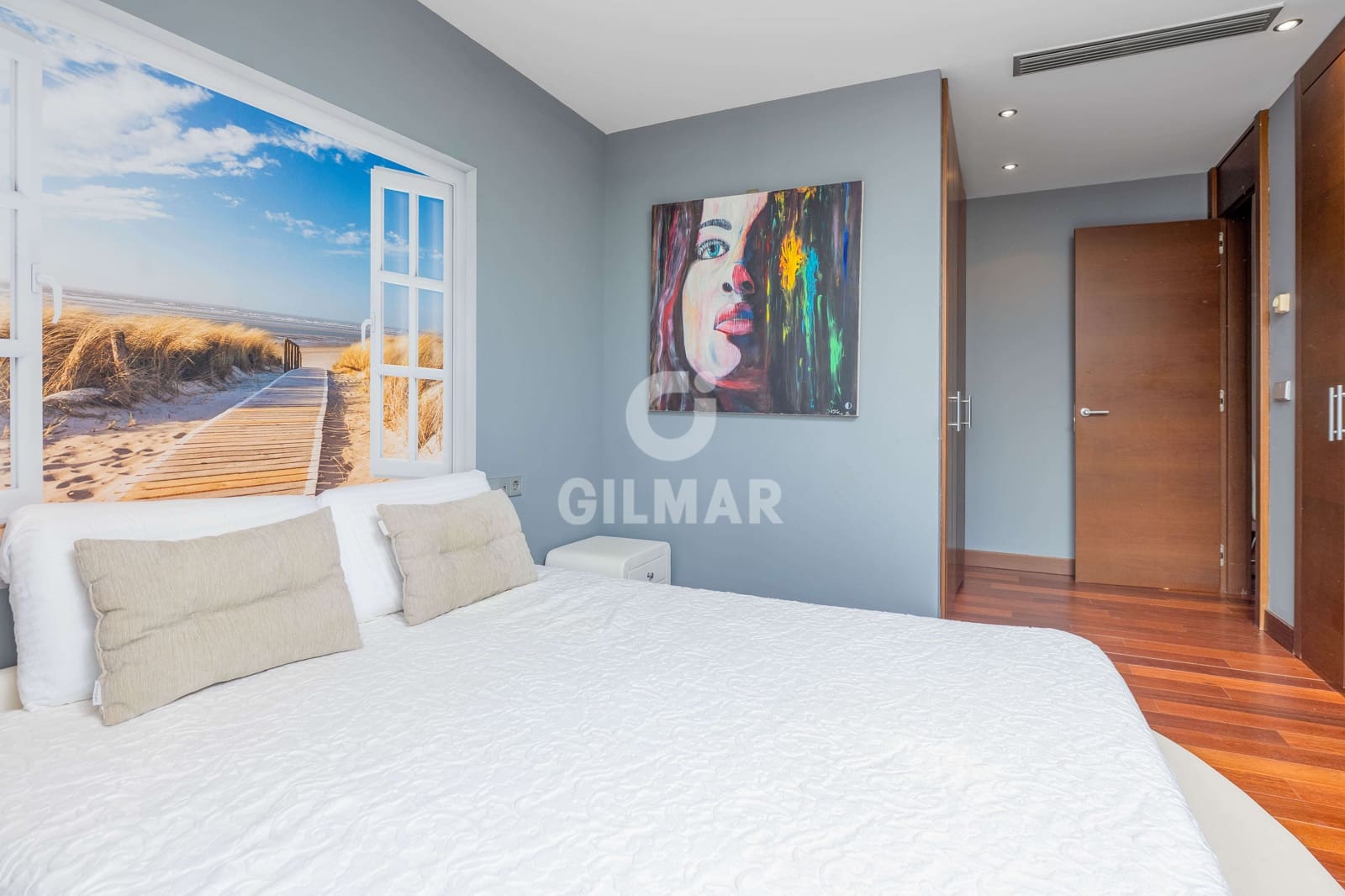 5 makuuhuone Kattohuoneisto myytävänä paikassa El Puerto de Santa Maria mukana uima-altaan 
autotalli - 1 280 000 € (Ref: 9275252)