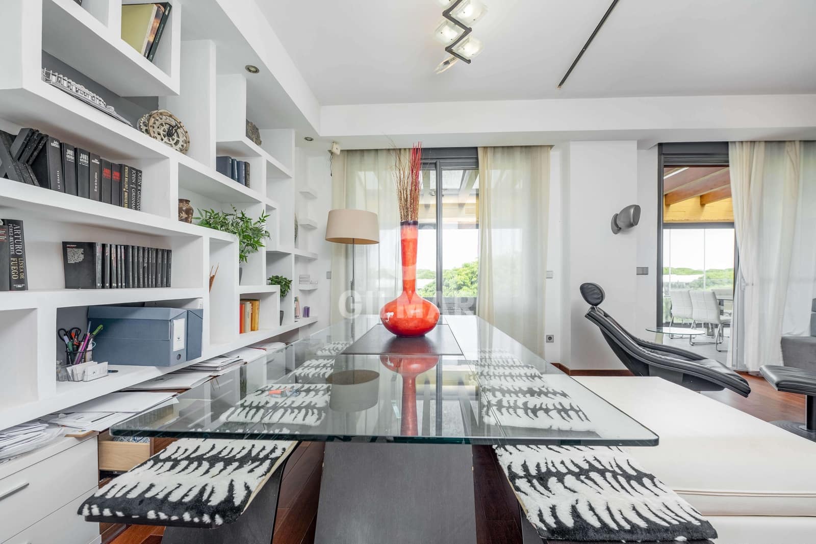 5 makuuhuone Kattohuoneisto myytävänä paikassa El Puerto de Santa Maria mukana uima-altaan 
autotalli - 1 280 000 € (Ref: 9275252)