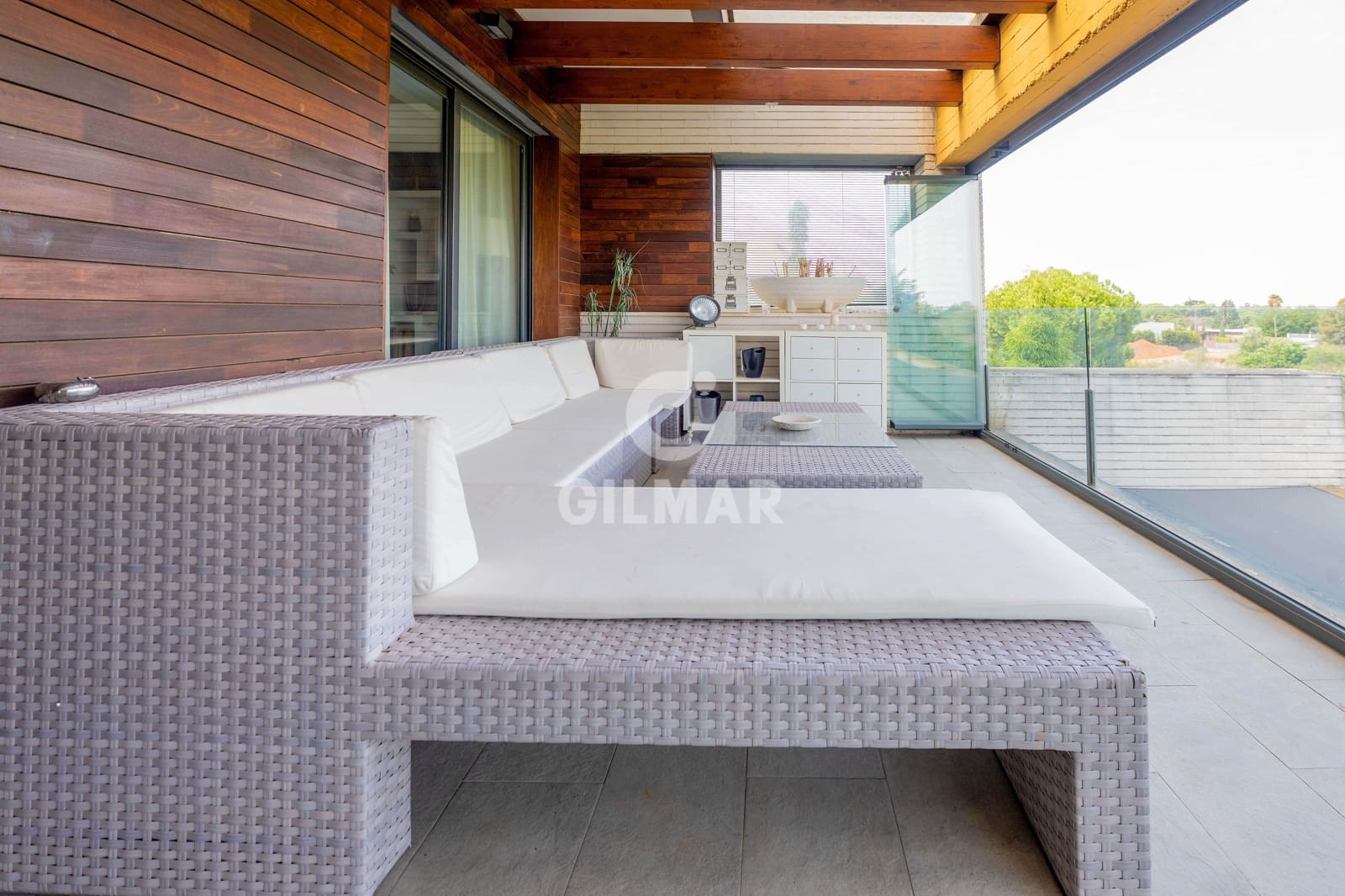 5 makuuhuone Kattohuoneisto myytävänä paikassa El Puerto de Santa Maria mukana uima-altaan 
autotalli - 1 280 000 € (Ref: 9275252)