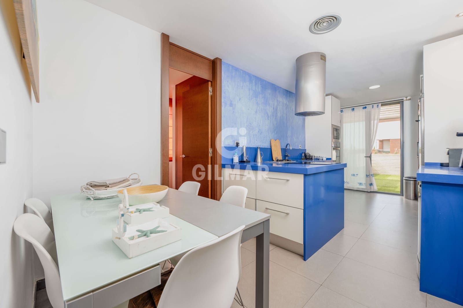 5 makuuhuone Kattohuoneisto myytävänä paikassa El Puerto de Santa Maria mukana uima-altaan 
autotalli - 1 280 000 € (Ref: 9275252)