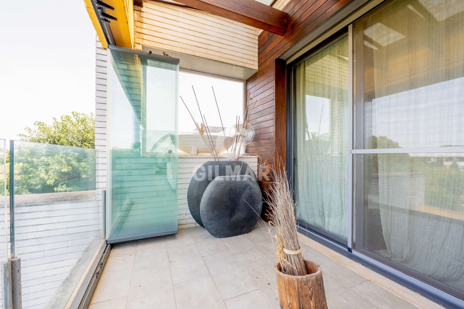 5 makuuhuone Kattohuoneisto myytävänä paikassa El Puerto de Santa Maria mukana uima-altaan 
autotalli - 1 280 000 € (Ref: 9275252)