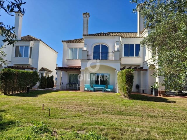 2 Zimmer Doppelhaus zu verkaufen in Arcos de la Frontera mit Pool Garage - 350.000 € (Ref: 9275253)