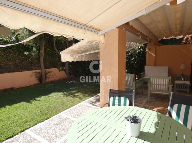 4 makuuhuone Paritalo myytävänä paikassa El Puerto de Santa María mukana 
autotalli - 720 000 € (Ref: 9275257)