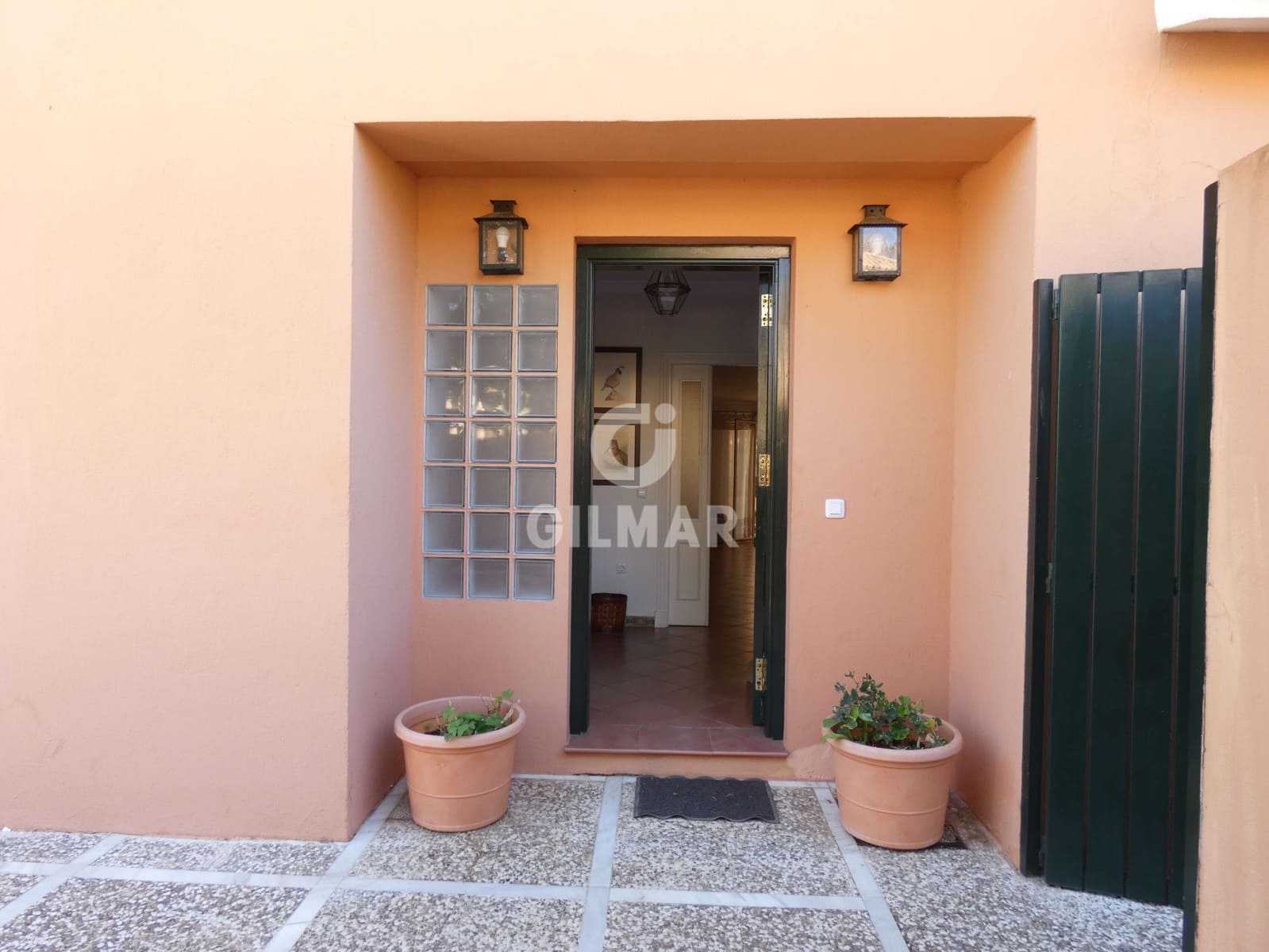 4 soveværelse Semi-Rækkehus til salg i El Puerto de Santa Maria med garage - € 720.000 (Ref: 9275257)