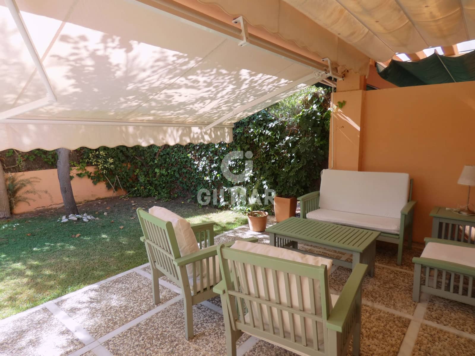 4 soveværelse Semi-Rækkehus til salg i El Puerto de Santa Maria med garage - € 720.000 (Ref: 9275257)