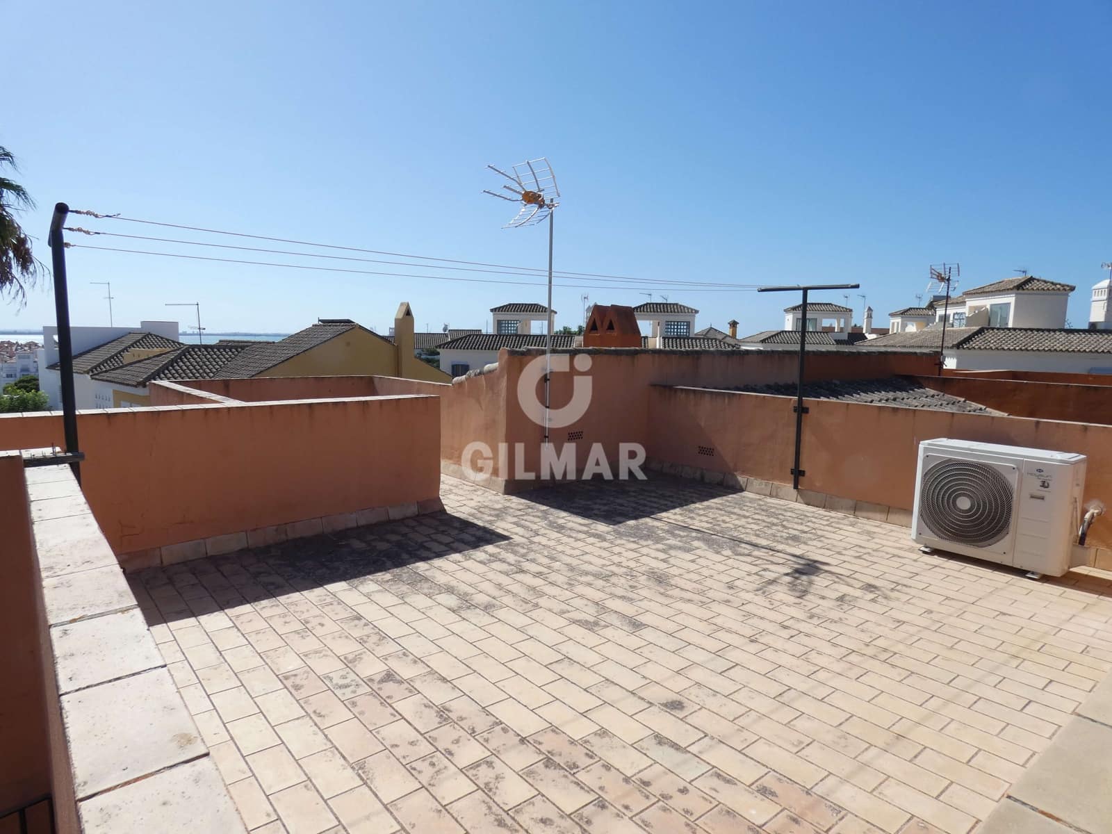 4 soveværelse Semi-Rækkehus til salg i El Puerto de Santa Maria med garage - € 720.000 (Ref: 9275257)