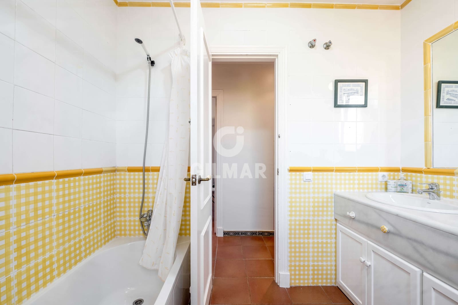 4 soveværelse Semi-Rækkehus til salg i El Puerto de Santa Maria med garage - € 720.000 (Ref: 9275257)