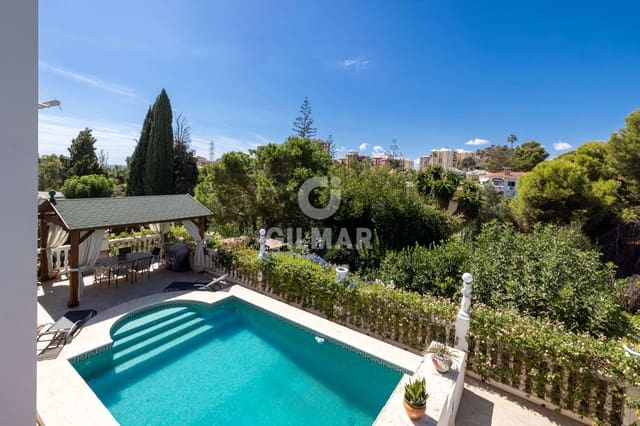 6 chambre Villa/Maison à vendre à Universidad Laboral, Malaga ville avec piscine garage - 1 550 000 € (Ref: 9275258)