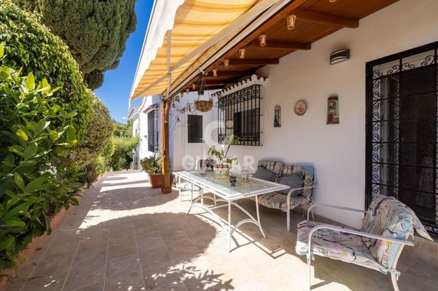 6 chambre Villa/Maison à vendre à Universidad Laboral, Malaga ville avec piscine garage - 1 550 000 € (Ref: 9275258)