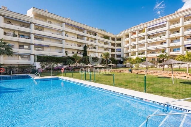 2 bedroom Flat for sale in Marbella with pool garage - € 525,000 (Ref: 9278278)