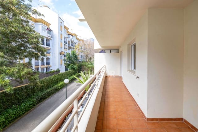 2 bedroom Flat for sale in Marbella with pool garage - € 525,000 (Ref: 9278278)