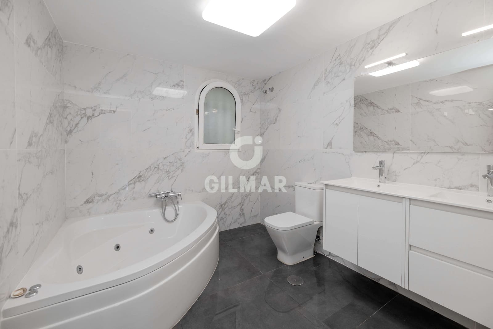 3 Zimmer Wohnung zu verkaufen in Mijas mit Pool - 339.000 € (Ref: 9278546)