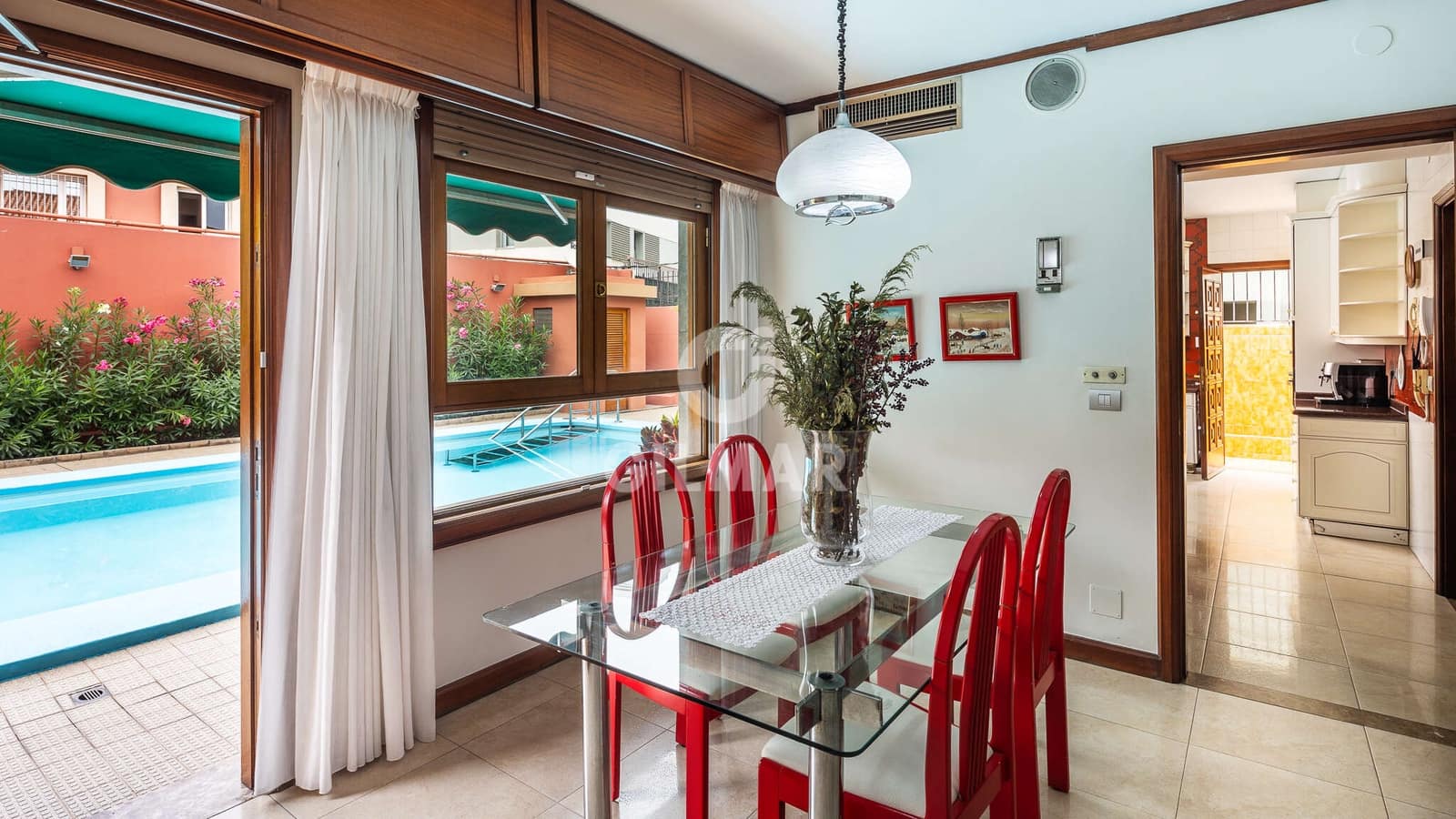 6 sovrum Villa till salu i Las Palmas de Gran Canaria med pool garage - 1 800 000 € (Ref: 9278548)