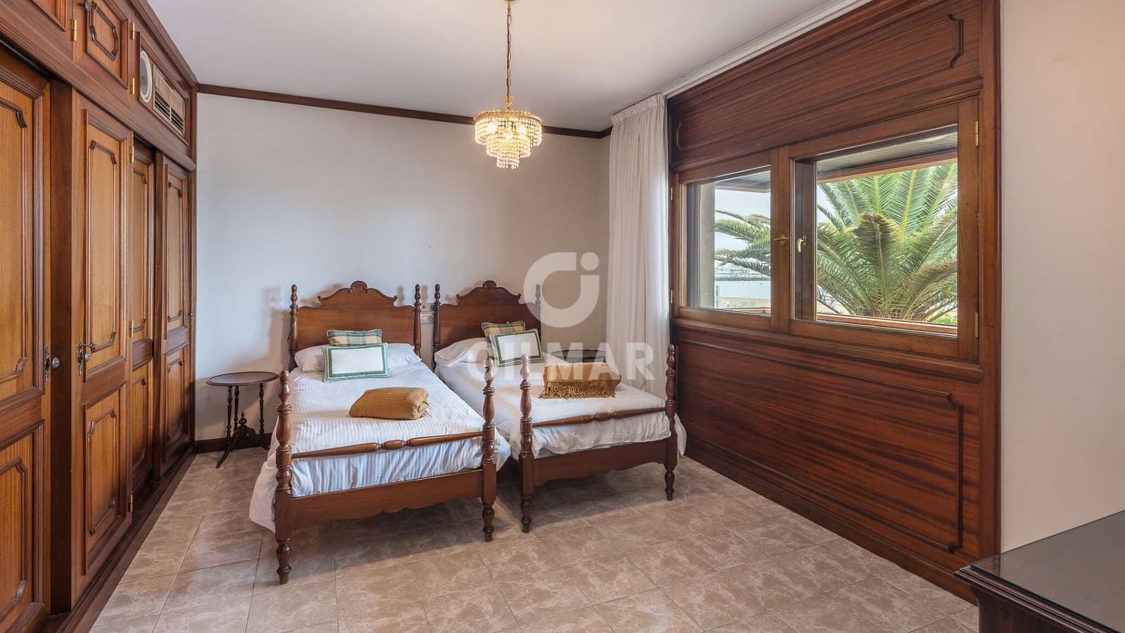 6 sovrum Villa till salu i Las Palmas de Gran Canaria med pool garage - 1 800 000 € (Ref: 9278548)