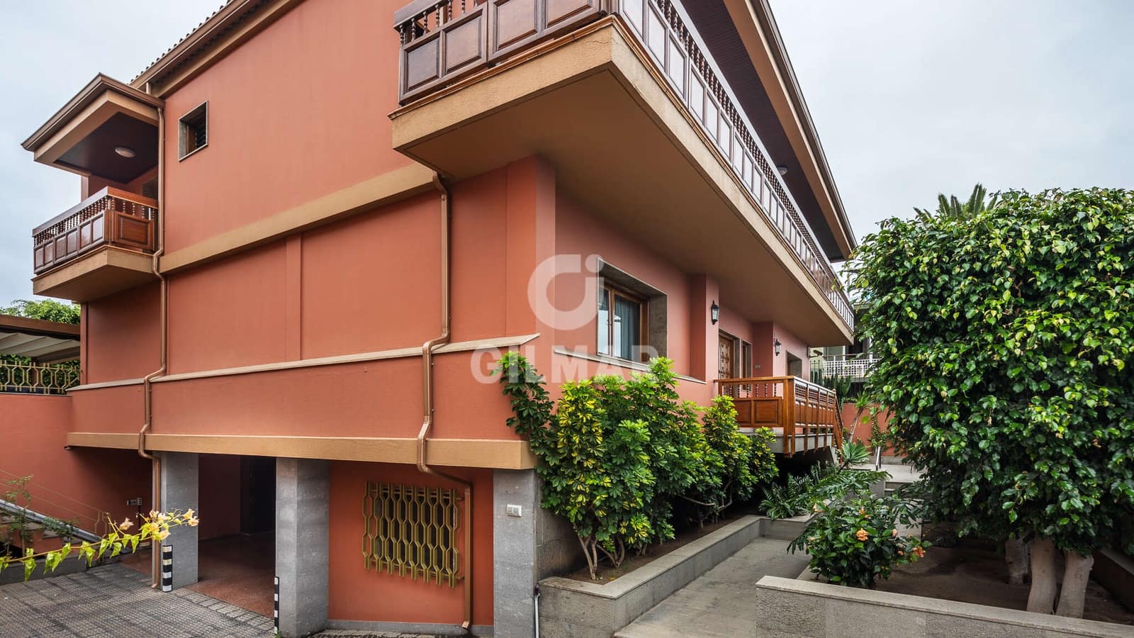 6 sovrum Villa till salu i Las Palmas de Gran Canaria med pool garage - 1 800 000 € (Ref: 9278548)