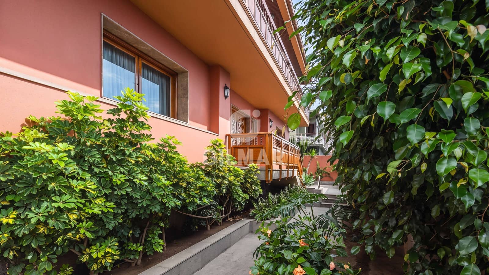 6 soveværelse Villa til salg i Las Palmas de Gran Canaria med swimmingpool garage - € 1.800.000 (Ref: 9278548)