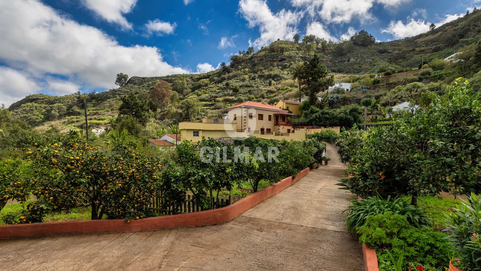 3 slaapkamer Villa te koop in Teror met zwembad - € 765.000 (Ref: 9278549)