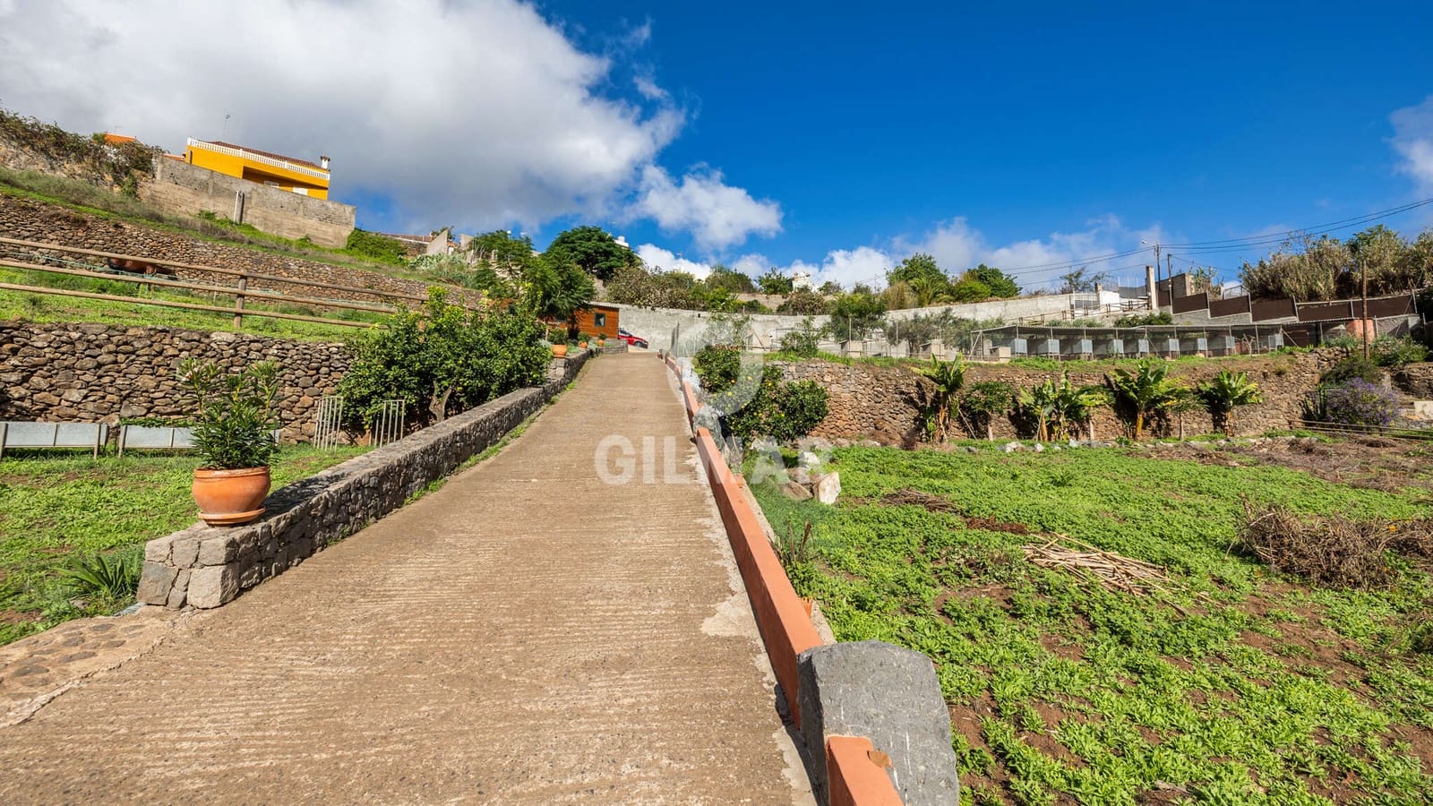 3 slaapkamer Villa te koop in Teror met zwembad - € 765.000 (Ref: 9278549)