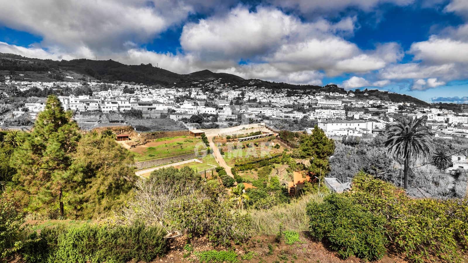 3 slaapkamer Villa te koop in Teror met zwembad - € 765.000 (Ref: 9278549)