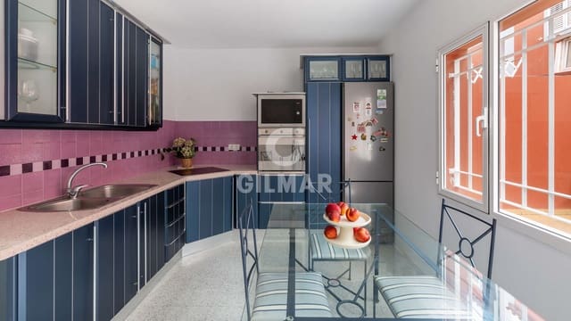 3 quarto Moradia em Banda para venda em Tamaraceite, Las Palmas de Gran Canaria - 290 000 € (Ref: 9278552)