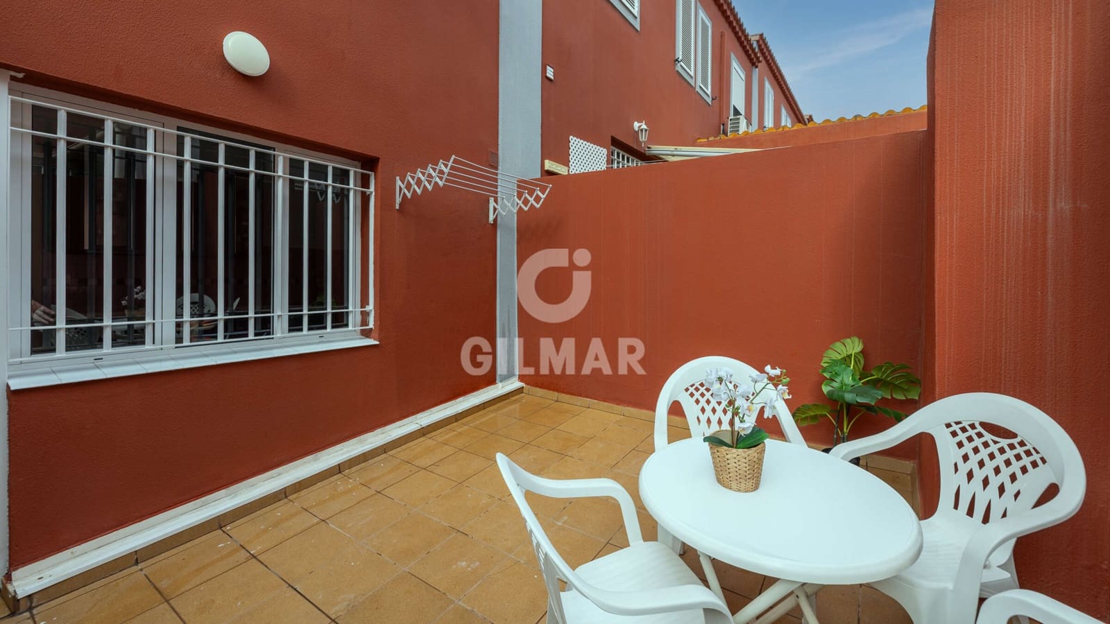 3 soveværelse Rækkehus til salg i Las Palmas de Gran Canaria - € 290.000 (Ref: 9278552)