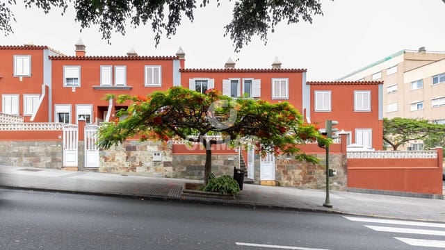 3 quarto Moradia em Banda para venda em Tamaraceite, Las Palmas de Gran Canaria - 290 000 € (Ref: 9278552)