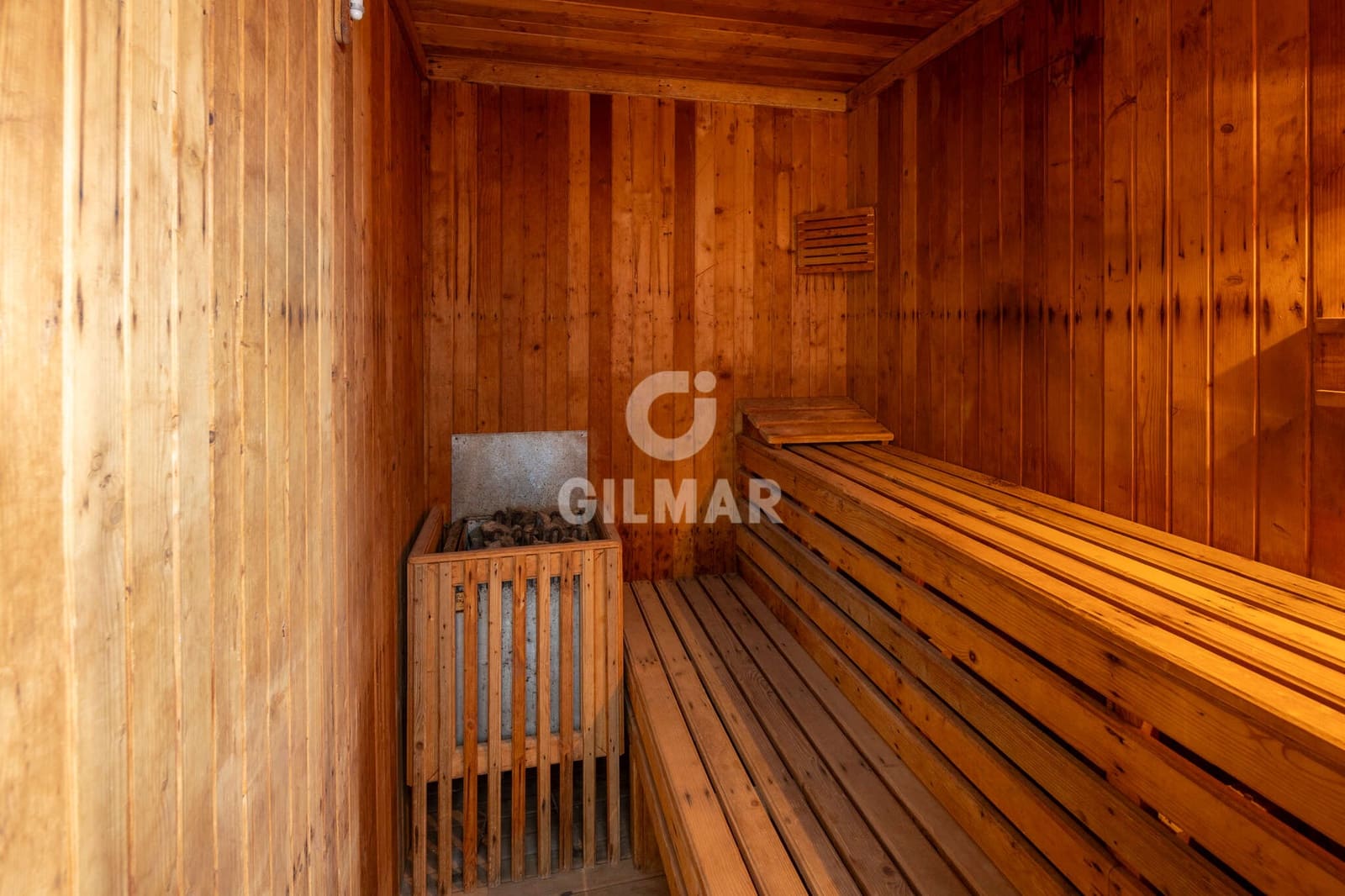 5 slaapkamer Villa te koop in Playa del Hombre met zwembad garage - € 1.665.000 (Ref: 9278554)