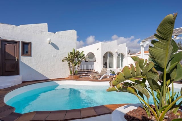 5 slaapkamer Villa te koop in Playa del Hombre, Telde met zwembad garage - € 1.665.000 (Ref: 9278554)