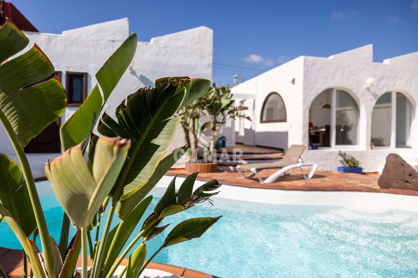 5 slaapkamer Villa te koop in Playa del Hombre met zwembad garage - € 1.665.000 (Ref: 9278554)