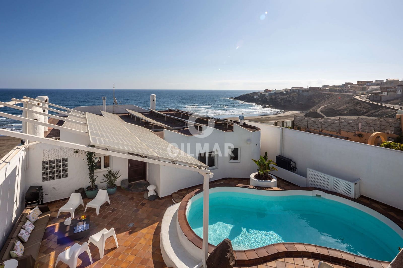 5 slaapkamer Villa te koop in Playa del Hombre met zwembad garage - € 1.665.000 (Ref: 9278554)