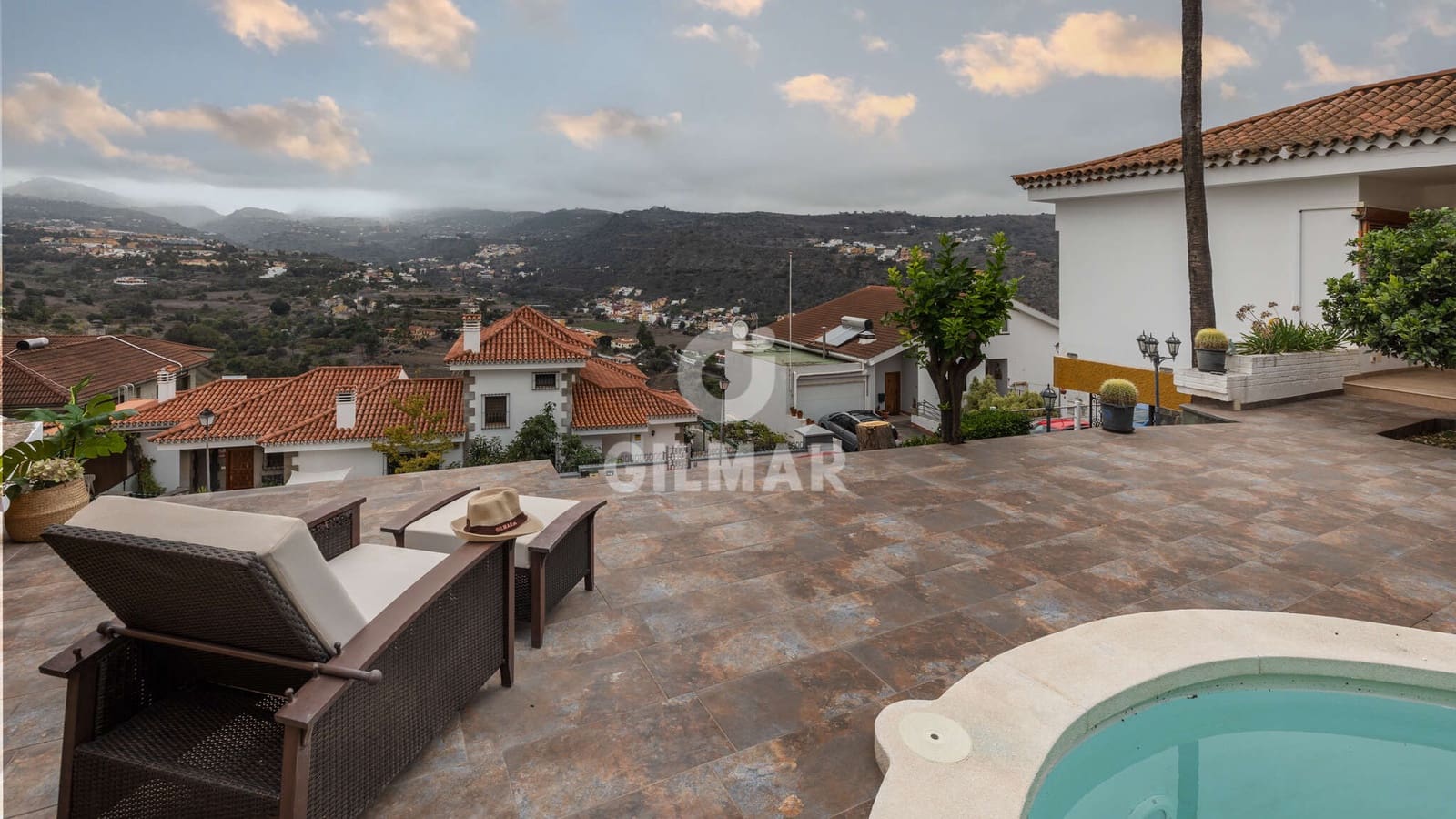 5 chambre Villa/Maison à vendre à Santa Brigida avec piscine garage - 795 000 € (Ref: 9278555)