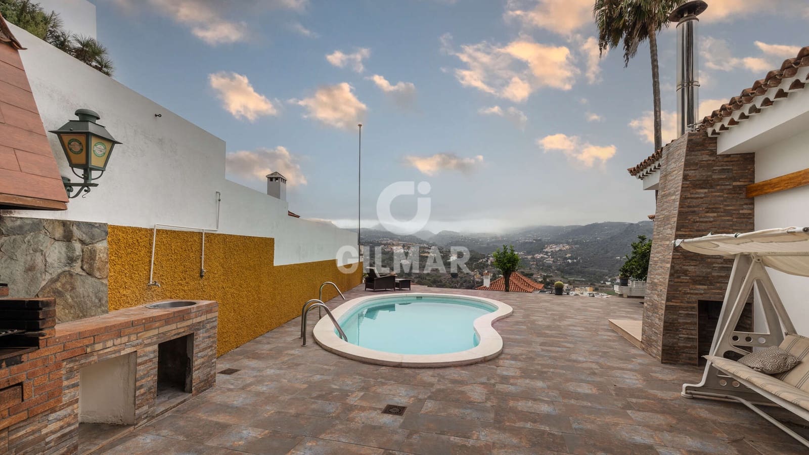 5 chambre Villa/Maison à vendre à Santa Brigida avec piscine garage - 795 000 € (Ref: 9278555)