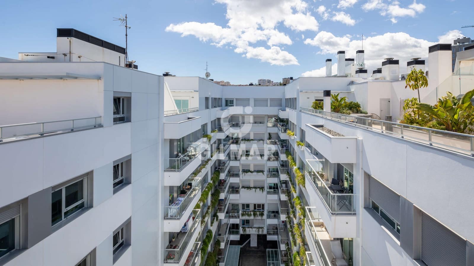 3 soverom Leilighet til salgs i Las Palmas de Gran Canaria med svømmebasseng garasje - € 500 000 (Ref: 9278560)