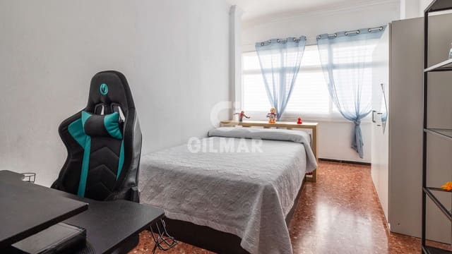 4 chambre Appartement à vendre à Los Giles - Las Majadillas, Las Palmas de Gran Canaria - 199 000 € (Ref: 9278562)