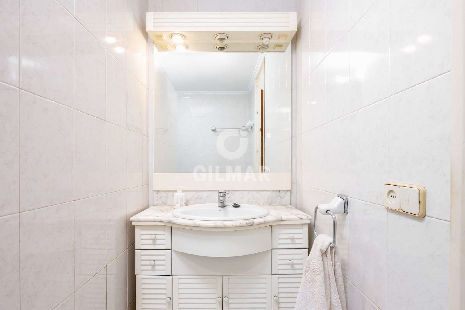 4 soveværelse Lejlighed til salg i Sevilla by med garage - € 780.000 (Ref: 9278771)