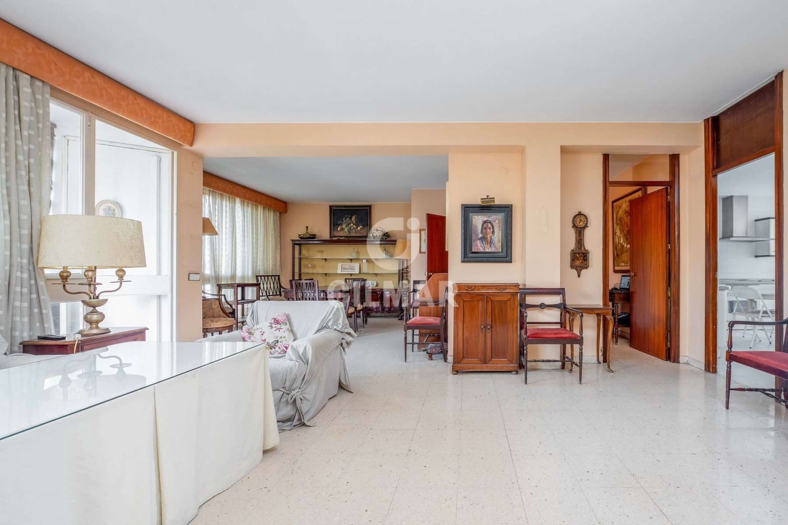 4 soveværelse Lejlighed til salg i Sevilla by med garage - € 780.000 (Ref: 9278771)