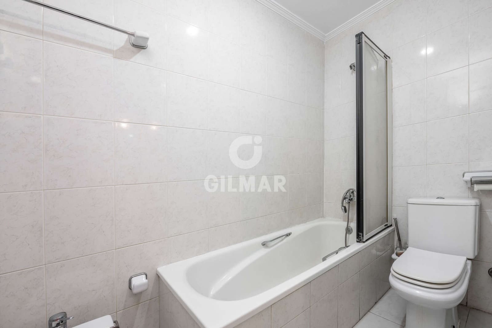 4 soveværelse Lejlighed til salg i Sevilla by med garage - € 780.000 (Ref: 9278771)