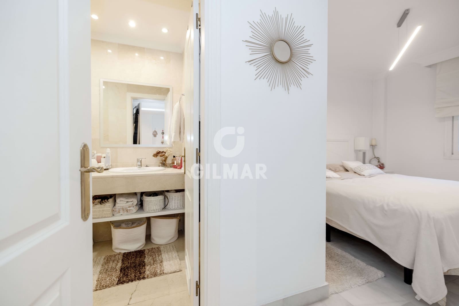 2 makuuhuone Asunto myytävänä paikassa Marbella mukana uima-altaan 
autotalli - 455 000 € (Ref: 9282667)