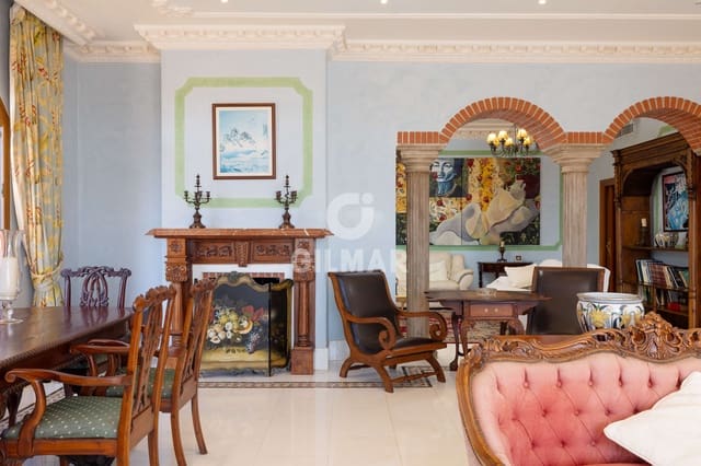 Piso de 5 habitaciones en Guadalmina Baja, Marbella en venta con piscina garaje - 2.295.000 € (Ref: 9282899)