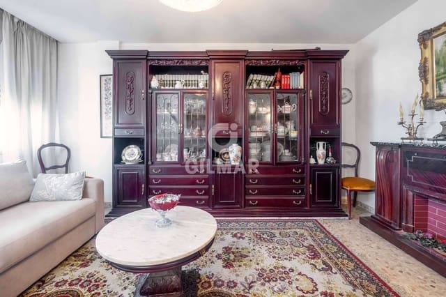 4 soveværelse Lejlighed til salg i Cádiz by med garage - € 510.000 (Ref: 9282900)