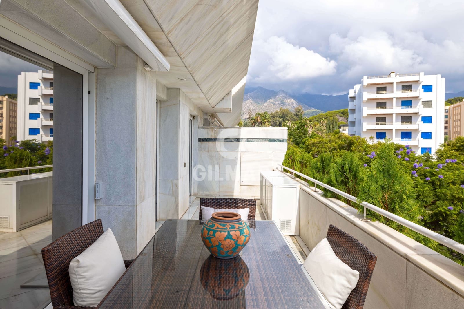 4 soveværelse Lejlighed til salg i Marbella med swimmingpool garage - € 2.550.000 (Ref: 9283060)