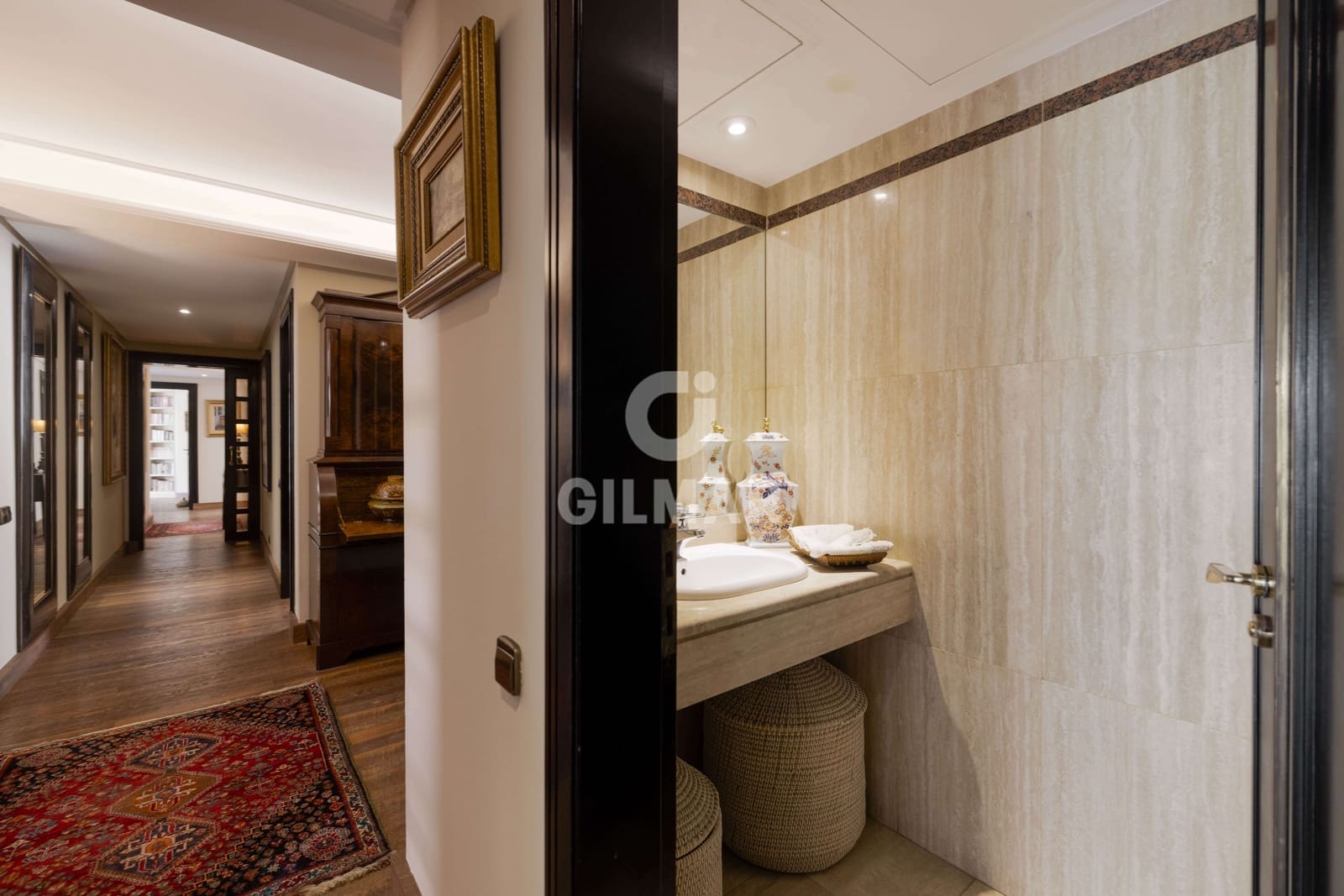 4 soveværelse Lejlighed til salg i Marbella med swimmingpool garage - € 2.550.000 (Ref: 9283060)